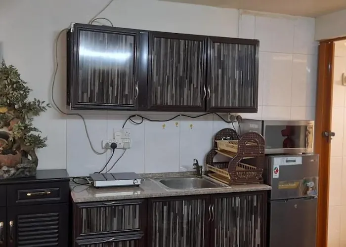 House In Al Ain - All The House For Each Reservation